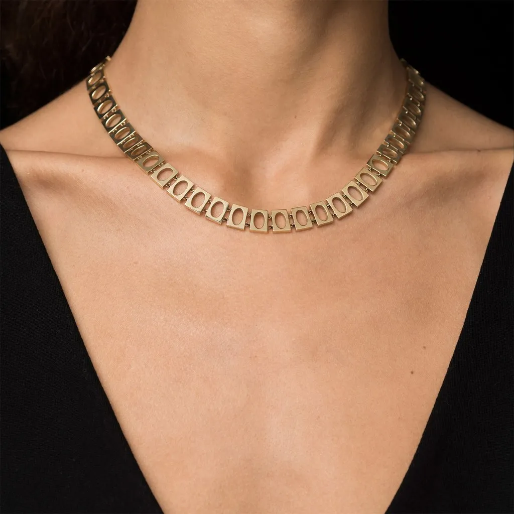 Oval Link Collar Necklace