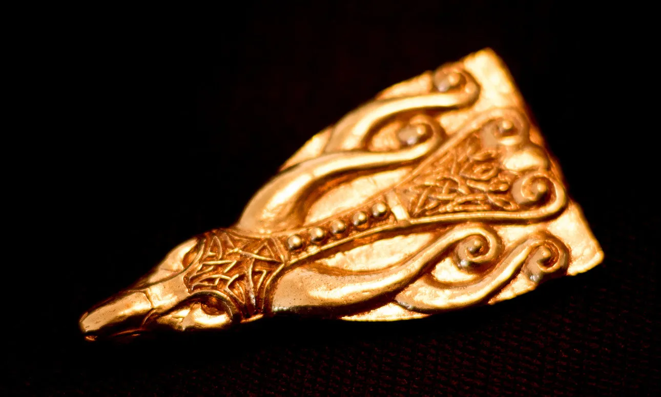 Stag Belt tip Closed, 10th C. - B-60